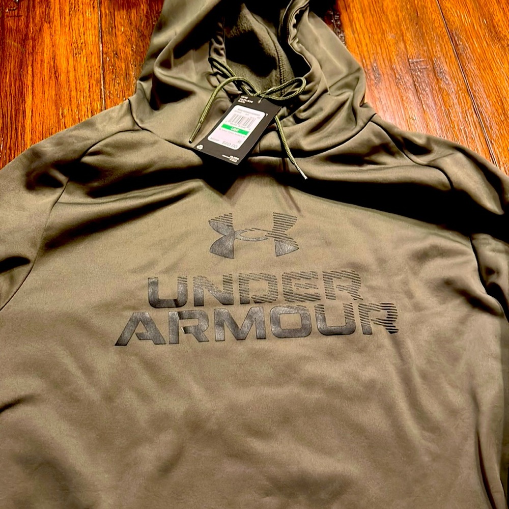NWT Under Armour hoodie